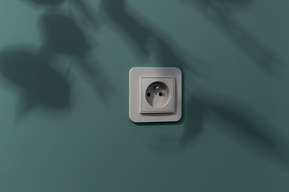 Kynda Light Stopcontact – Inbouw | Taupe