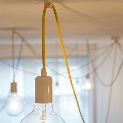 Kynda Light Wand - of plafondbevestiging 'V' wit